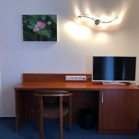 Hotel Mirabell Ерланген Екстериор снимка