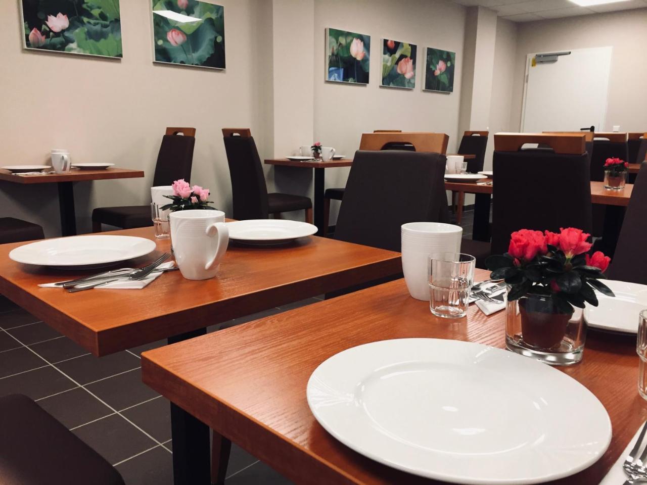 Hotel Mirabell Ерланген Екстериор снимка